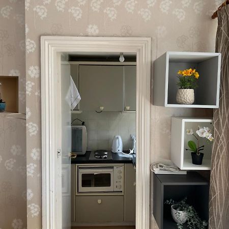 Super Located Studio In South Ken At Chelsea Cloister 런던 외부 사진