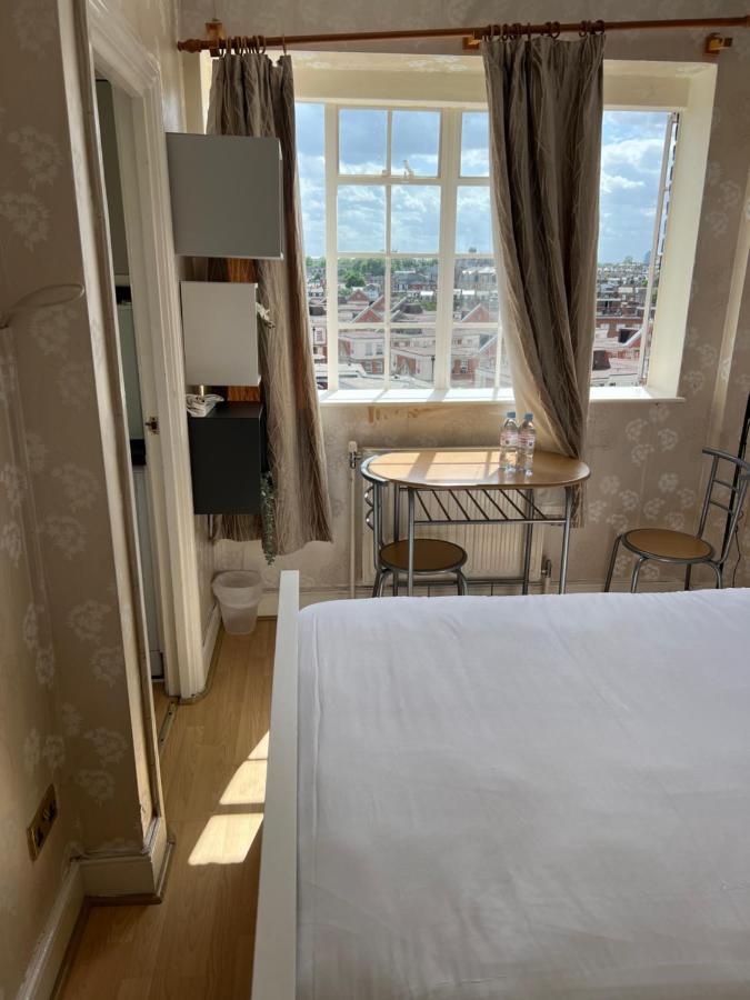 Super Located Studio In South Ken At Chelsea Cloister 런던 외부 사진